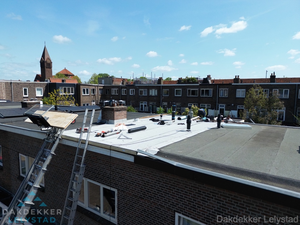 Dakdekker Lelystad Dakdekker Lelystad